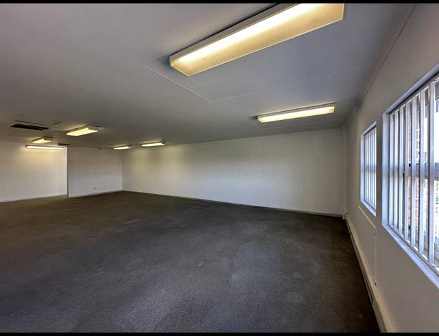 91M² OFFICE TO LET IN HIGHVELD